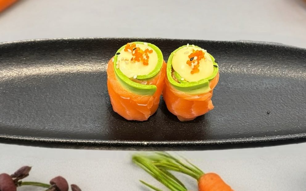 Salmon roses
